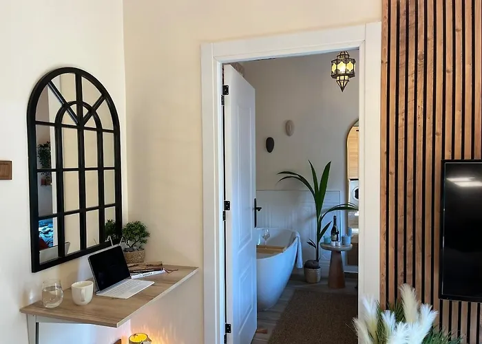 Appartement Otto Enjoy Relax 30 Sec To Taksim Bathtub Istanboel